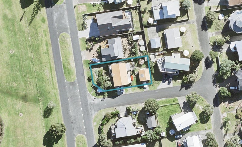 60 Omaha Drive, Warkworth - Carousel 1