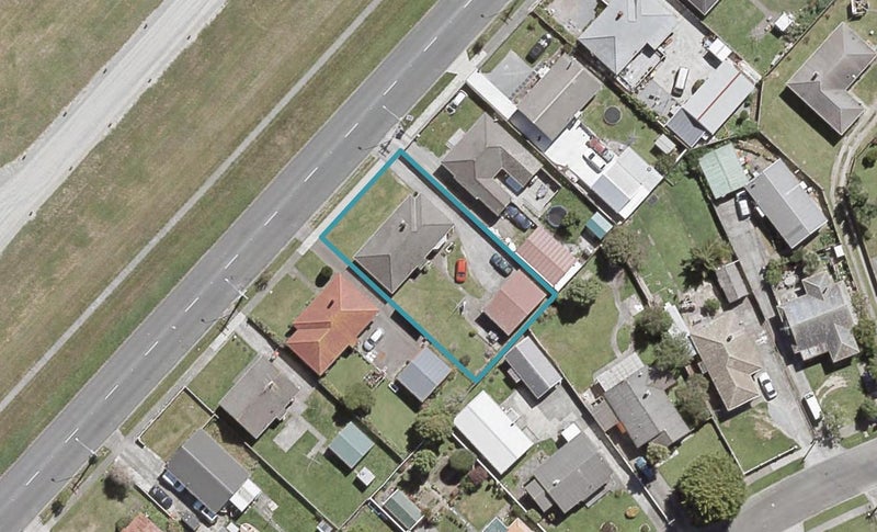 1190 Taita Drive, Taita, Lower Hutt - Carousel 1