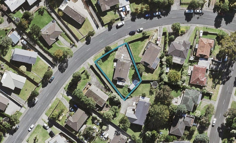 21 Spinella Drive, Bayview, Auckland - Carousel 1