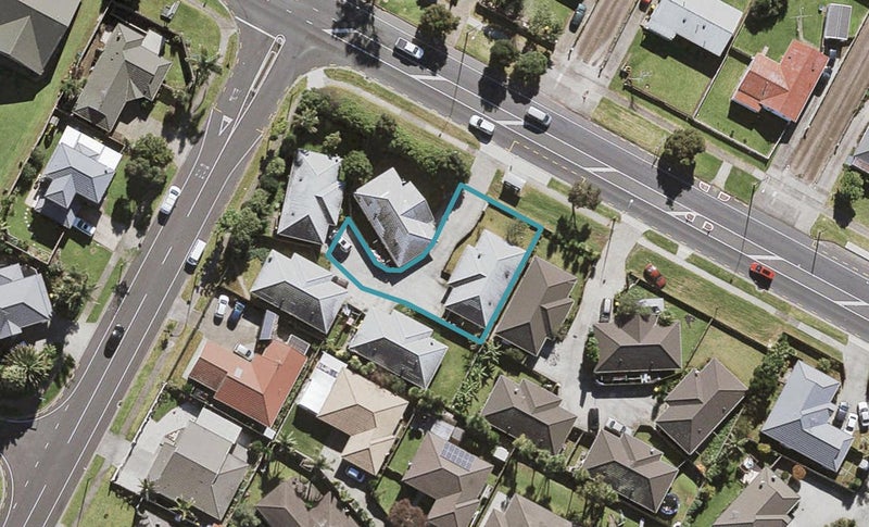 6/664 Massey Road, Māngere, Auckland - Carousel 1