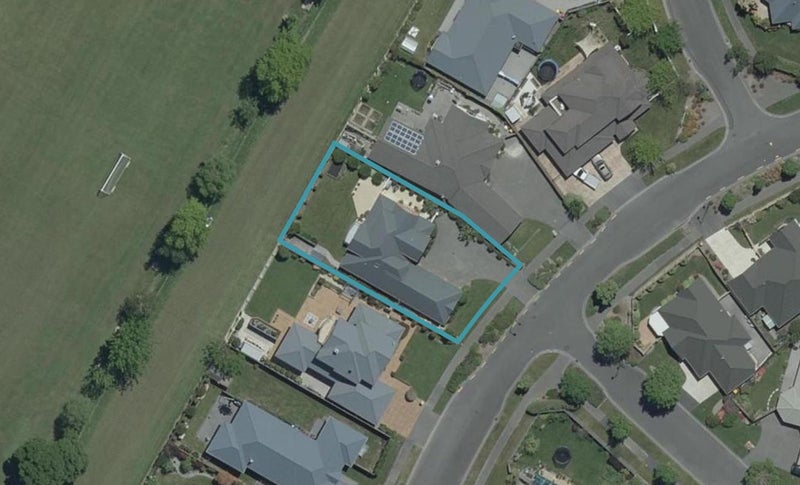 49 Glasnevin Drive, Casebrook, Christchurch - Carousel 1