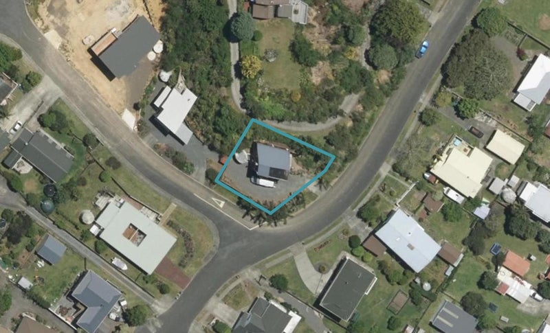18 Pine Road, Whangarei - Carousel 1