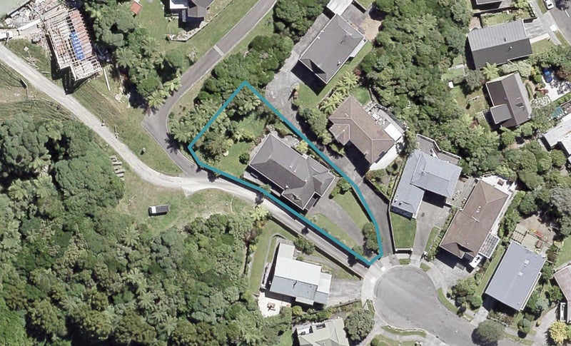 20 Westpoint Avenue, Harbour View, Lower Hutt - Carousel 1