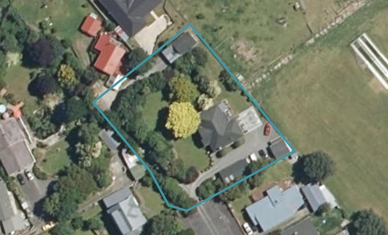 15 Edward Street, Dannevirke - Carousel 1