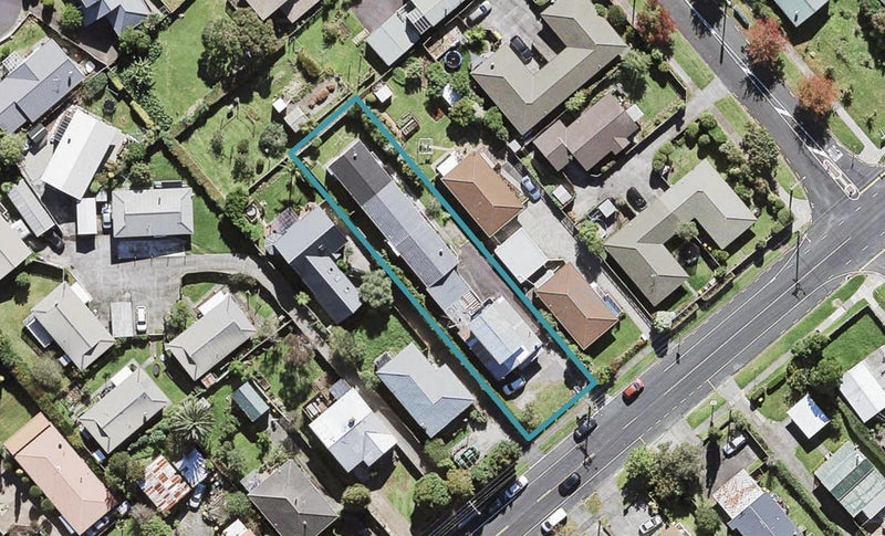 3/81 Hutchinson Avenue, New Lynn, Auckland - Carousel 1