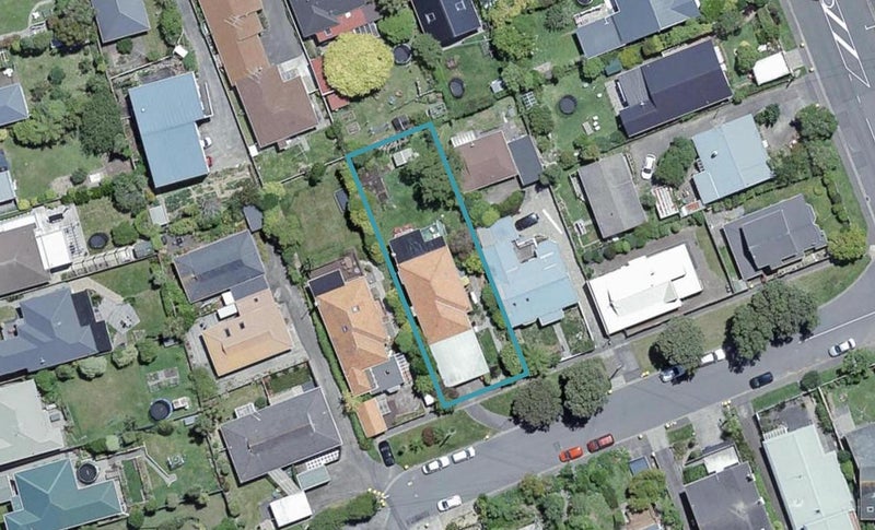 10 Spiers Street, Karori, Wellington - Carousel 1