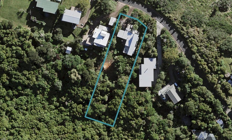 7 Newton Road, Oneroa, Waiheke Island - Carousel 1