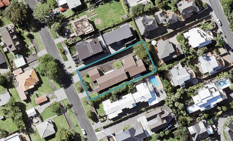 2/36 Challenger Street, St Heliers, Auckland - Carousel 1