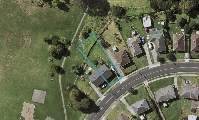 24 Pearl Baker Drive, Otara, Auckland - Carousel 1