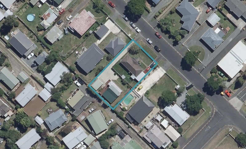 13B Walsh Street, Forest Lake, Hamilton - Carousel 1