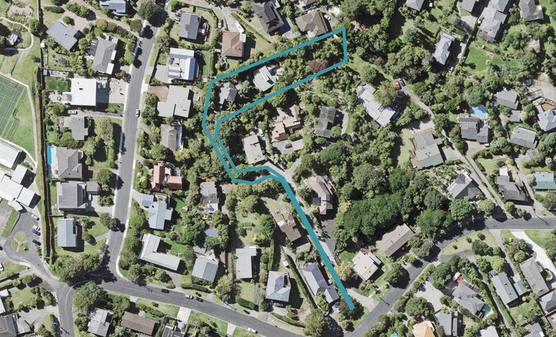 2/61 Penzance Road, Mairangi Bay, Auckland - Carousel 1