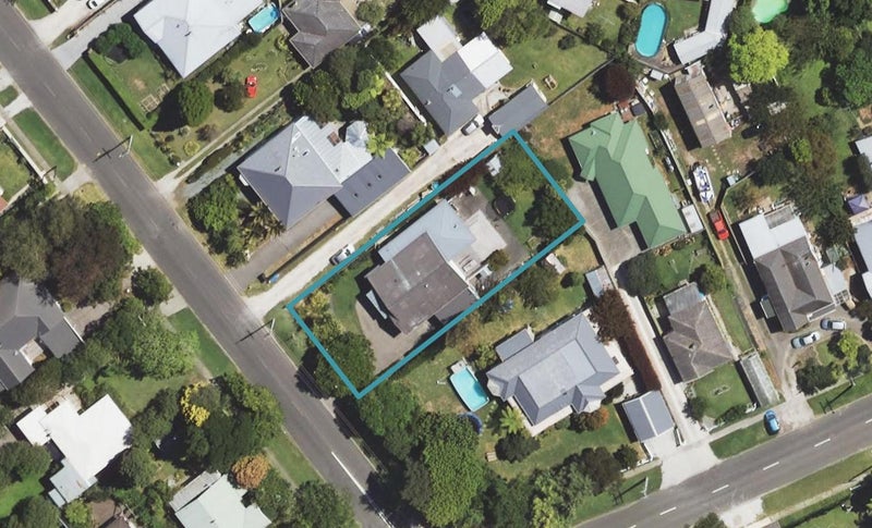 33 Russell Street, Whataupoko, Gisborne - Carousel 1