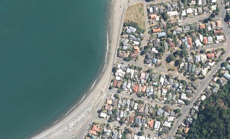 31 Hinau Street, Eastbourne, Lower Hutt - Carousel 1