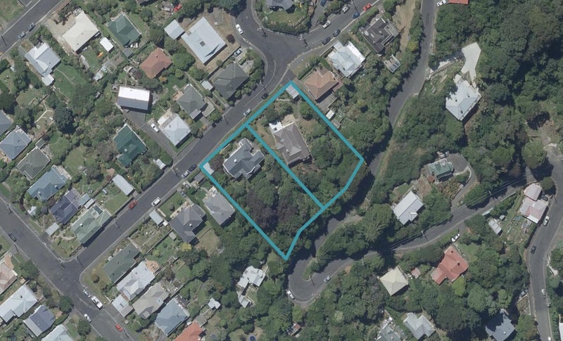 12 Falkirk Street, Dalmore, Dunedin - Carousel 1