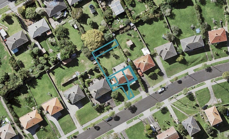 7/28 Leybourne Circle, Glen Innes, Auckland - Carousel 1