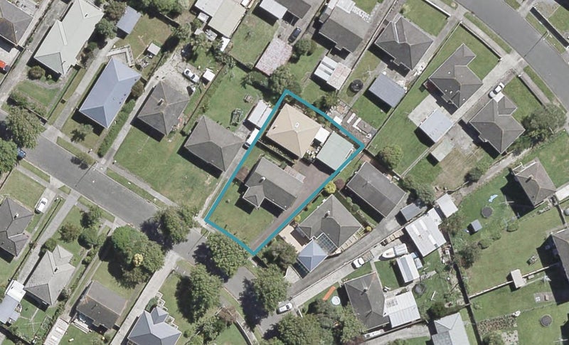 1/76 Chapman Crescent, Naenae, Lower Hutt - Carousel 1
