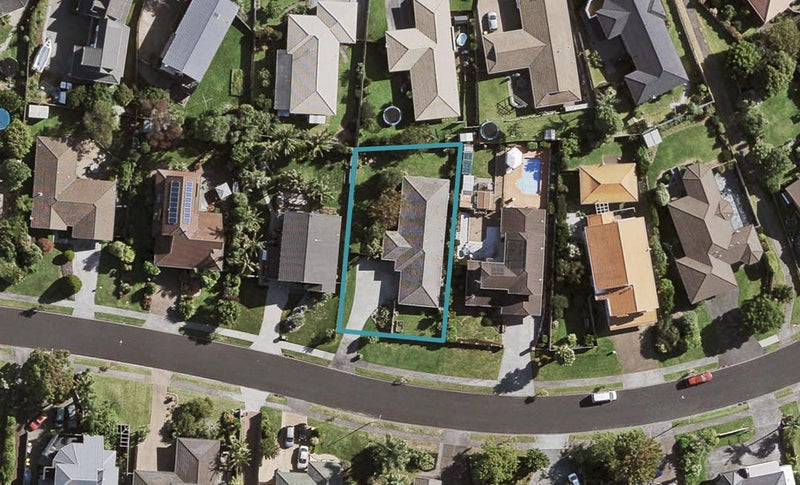 18 Kuripaka Crescent, The Gardens, Auckland - Carousel 1