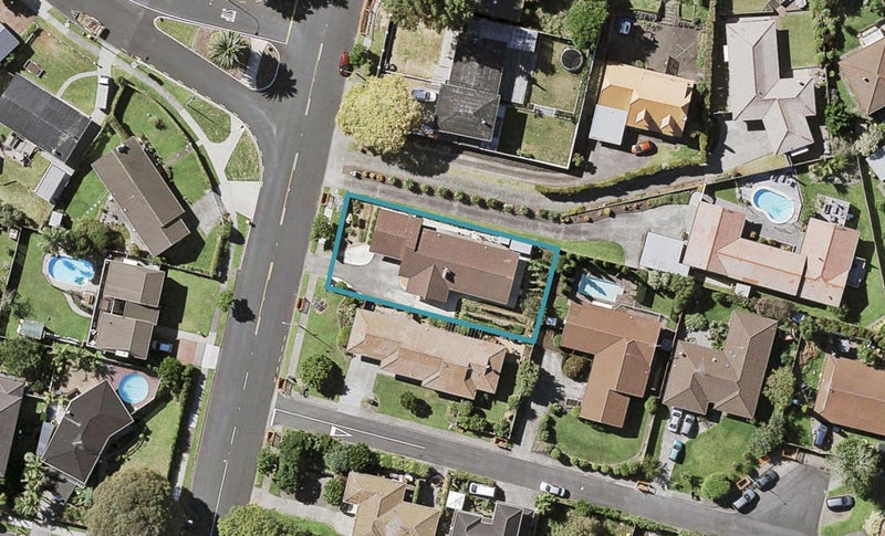 65 Glenmore Road, Sunnyhills, Auckland - Carousel 1