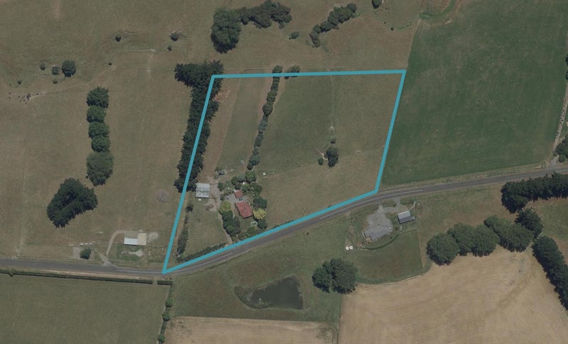 74 Fergusson Road, Halcombe, Feilding - Carousel 1