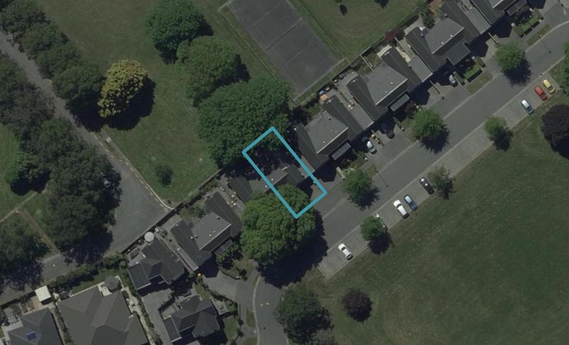 9B Pavilion Crescent, Hillmorton, Christchurch - Carousel 1