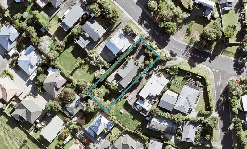 253 Vipond Road, Stanmore Bay, Whangaparaoa - Carousel 1