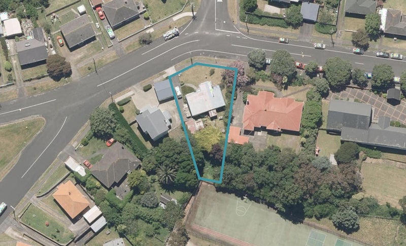 77 Koromiko Road, Gonville, Whanganui - Carousel 1