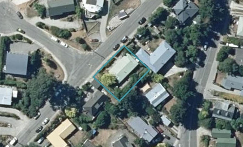 6 Arawata Terrace, Fernhill, Queenstown - Carousel 1
