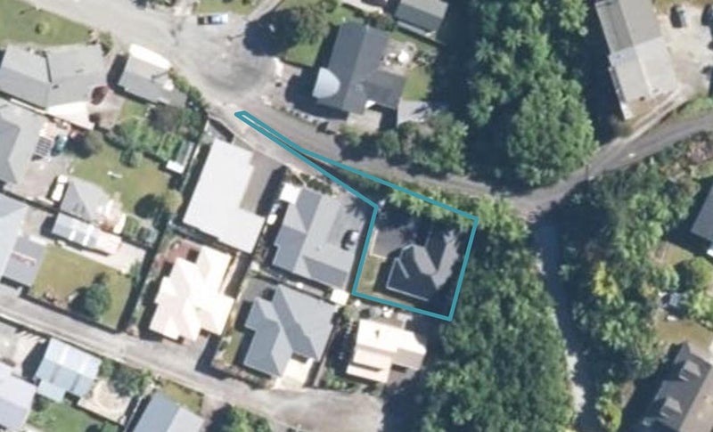 6 Fernhill Place, Karoro, Greymouth - Carousel 1