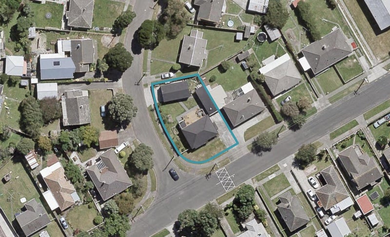 25 Churton Crescent, Taita, Lower Hutt - Carousel 1