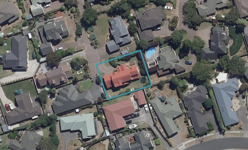 17 Nielsen Gardens, Rototuna, Hamilton - Carousel 1
