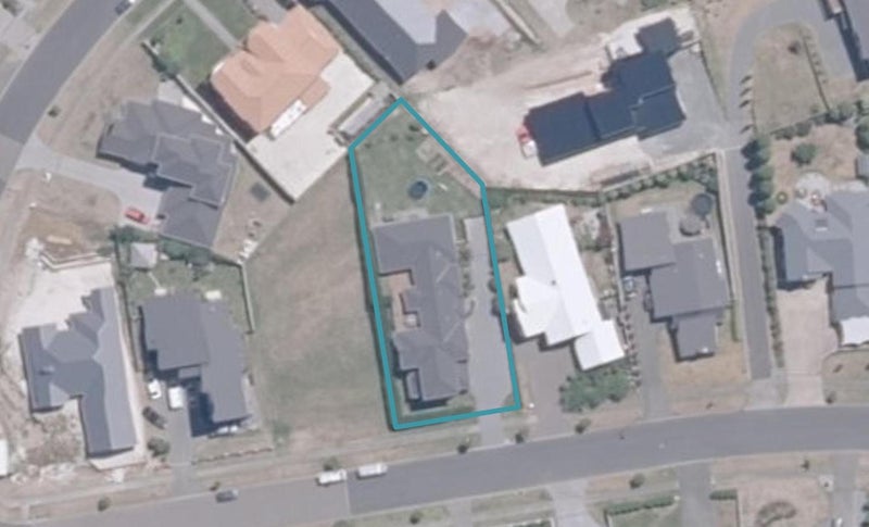 7 Coprosma Crescent, Waipahihi, Taupo - Carousel 1