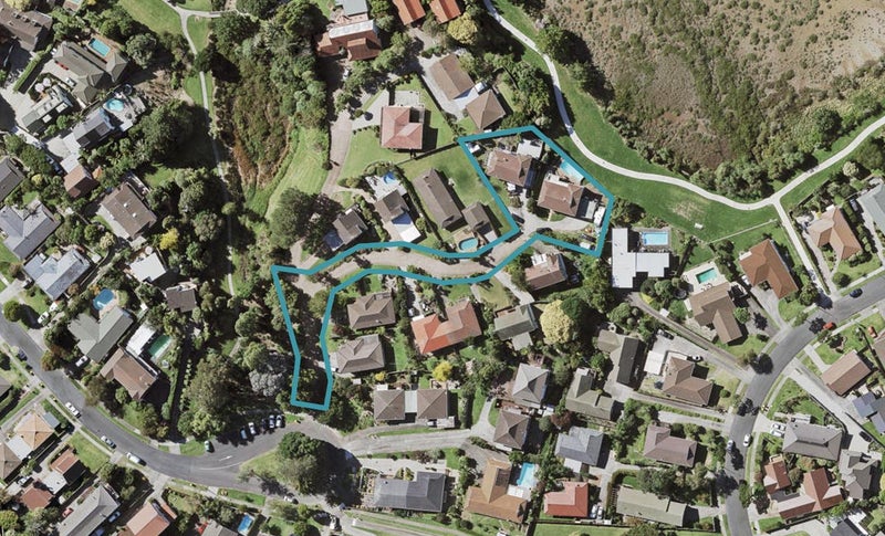 1/32 Rapallo Place, Farm Cove, Auckland - Carousel 1