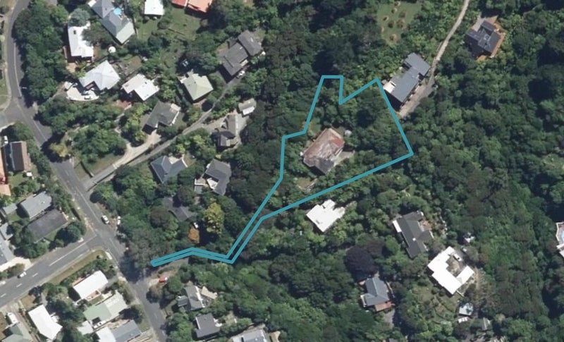 5 Palm Grove, Belmont, Lower Hutt - Carousel 1