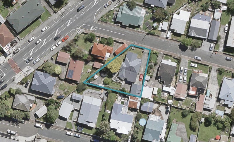 2 Buckley Street, Alicetown, Lower Hutt - Carousel 1