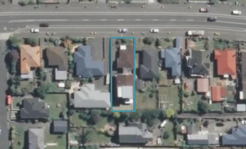 2/224 Church Street, West End, Timaru - Carousel 1