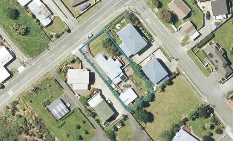 298 Waikawa Road, Waikawa, Picton - Carousel 1