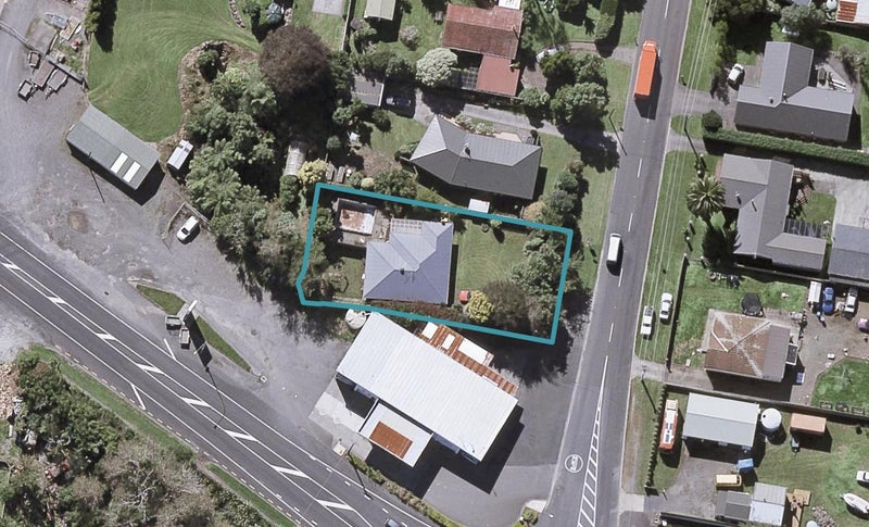 1278 Egmont Road, Egmont Village, New Plymouth - Carousel 1