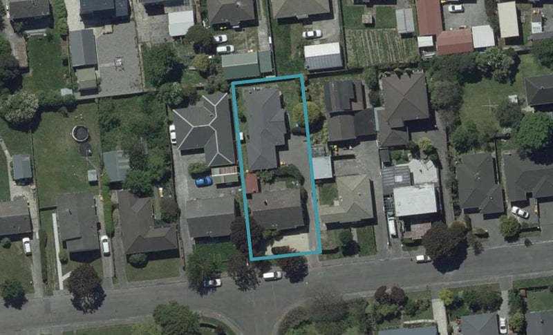 8 Roche Avenue, Upper Riccarton, Christchurch - Carousel 1