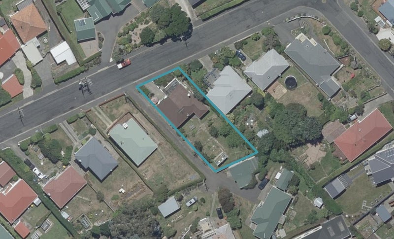 48 Campbells Road, Pine Hill, Dunedin - Carousel 1