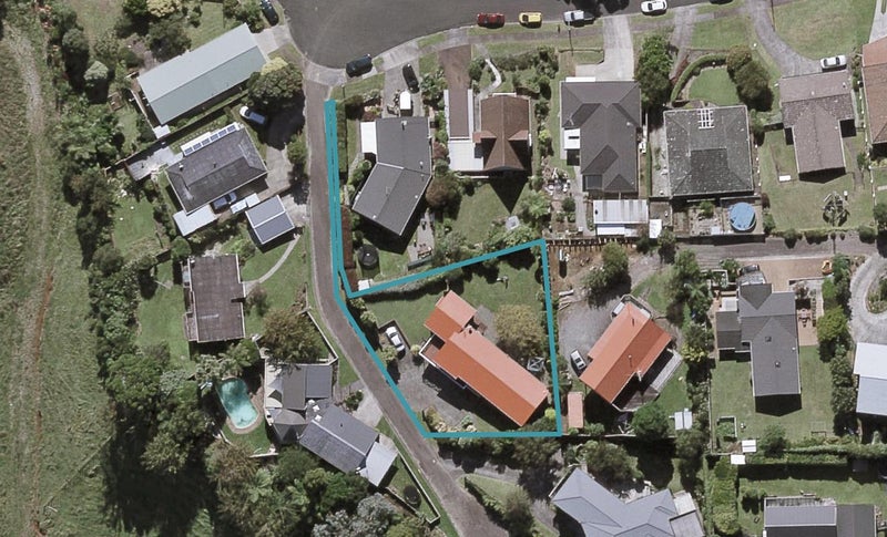 15A Saint Ives Grove, Whalers Gate, New Plymouth - Carousel 1