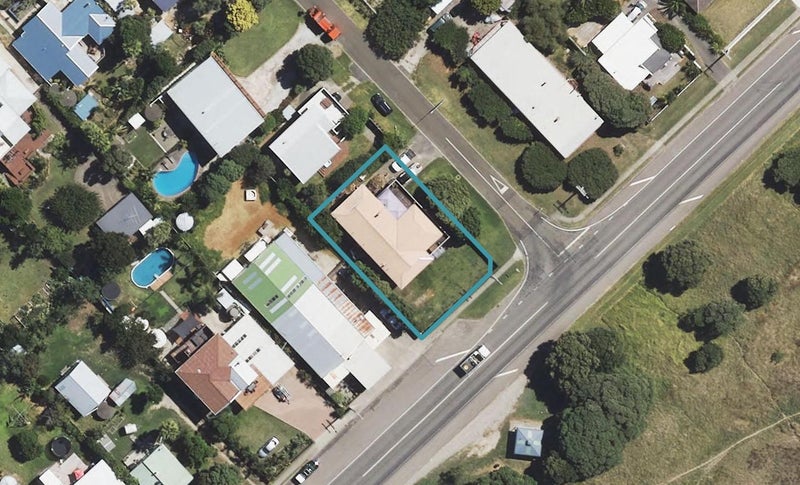 25 Moana Road, Okitu, Gisborne - Carousel 1