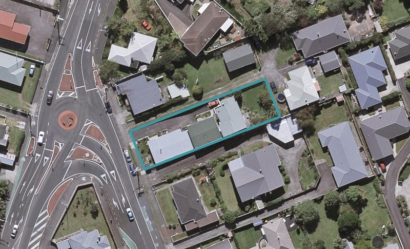 5 Waimea Street, Westown, New Plymouth - Carousel 1