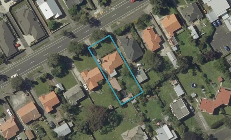 226 College Street, West End, Palmerston North - Carousel 1