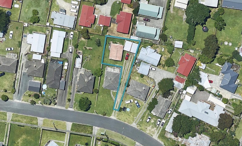 9 Oxford Street, Parkvale, Tauranga - Carousel 1