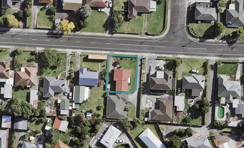 53 McAnnalley Street, Manurewa East, Auckland - Carousel 1