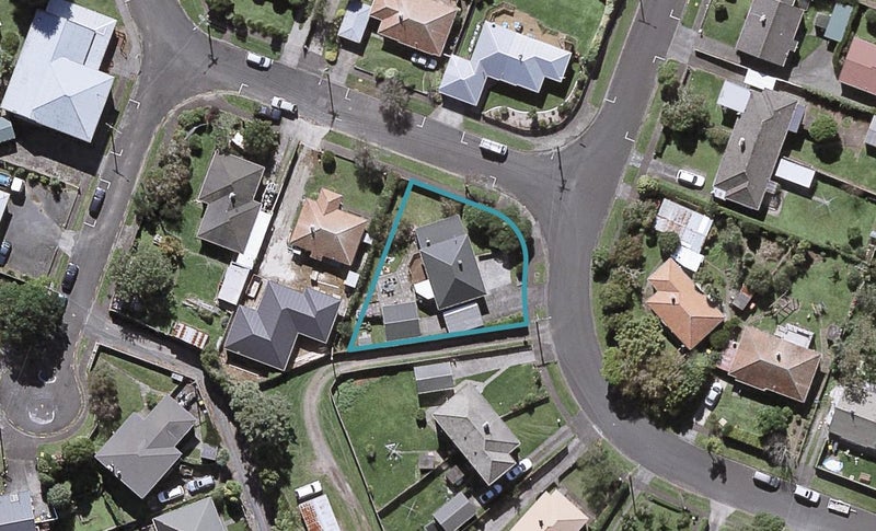 12 Drake Street, Vogeltown, New Plymouth - Carousel 1