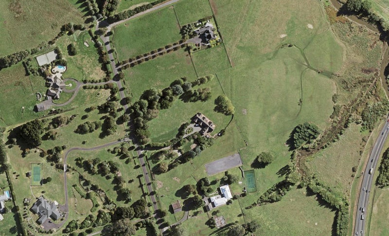 11 Careyme Road, Karaka, Papakura - Carousel 1