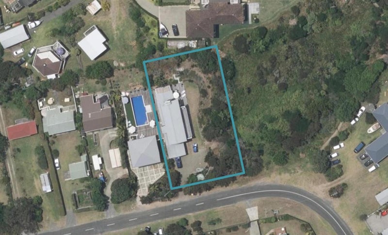 23 Wharfdale Crescent, Mangawhai Heads, Mangawhai - Carousel 1