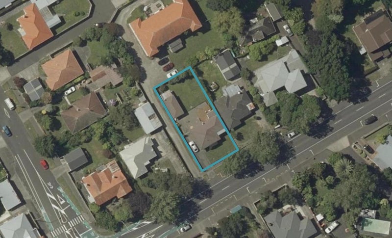 555 Featherston Street, Roslyn, Palmerston North - Carousel 1