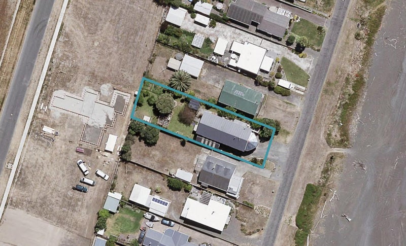 113 North Shore Road, Eskdale, Napier - Carousel 1